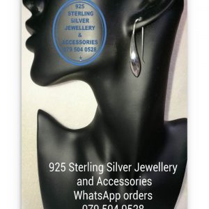 925 sterling Silver Earrings - Statement XL Closed Flower bud hook in Price per 1 pair of earrings All prices excludes national nominal door-to-door delivery fee Although some earrings might be similar size price is determined on weight as well as manufacturer although all our products are manufactured from the best quality 925 Sterling Silver.