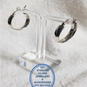 925 sterling Silver Earrings - Clip in Hoop Price per 1 pair of earrings Hoop only 23mm diameter and rounded 6mm broad All prices excludes national nominal door-to-door delivery fee Although some earrings might be similar size price is determined on weight as well as manufacturer although all our products are manufactured from the best quality 925 Sterling Silver.