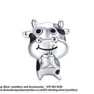925 Sterling Silver Cute Milkshake Cow with Enamel detail Charm. Pandora Compatible