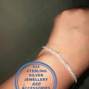"925 Sterling Silver Tennis bracelet 18.5cm with clear cubics"